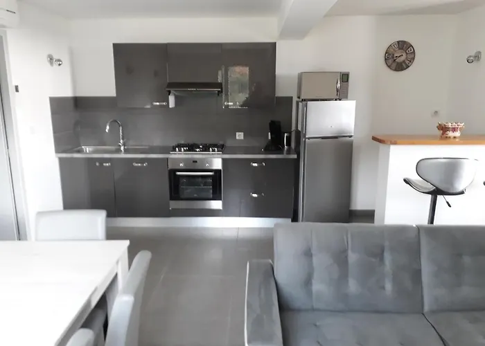 F3 Vue Et Montagne Apartment *